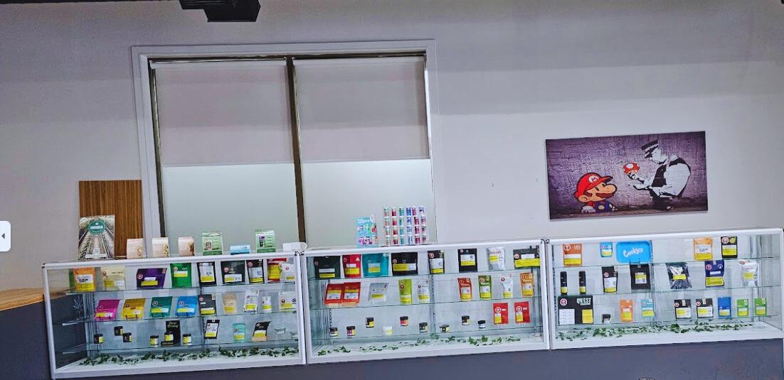 Shop the Best Weed Online in Meriden, Connecticut 1-8oz