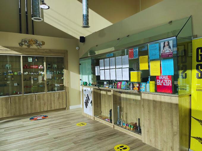 Shop the Best Weed Online in Bellevue, Nebraska 1-8oz