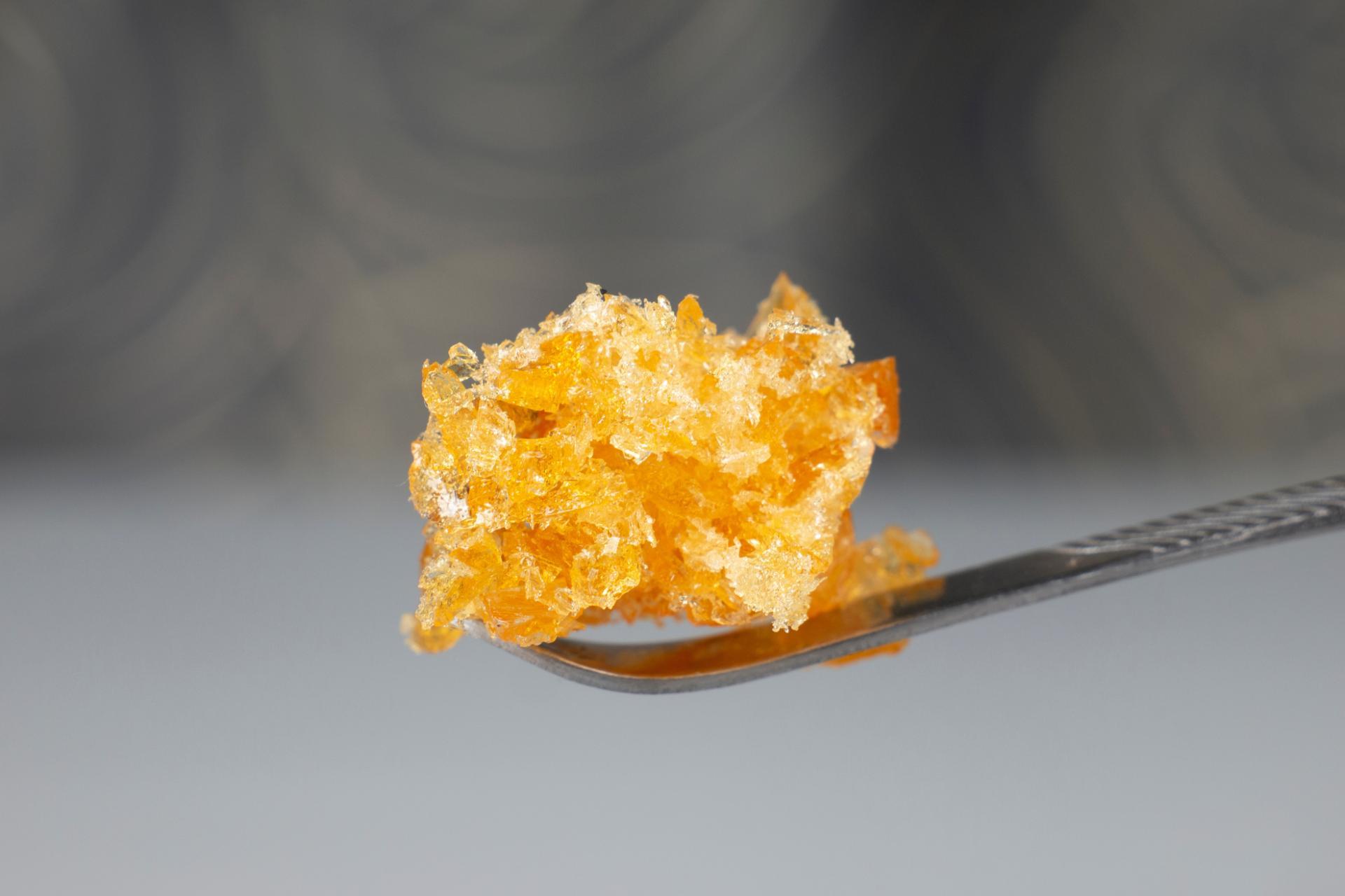 Introducing Crumble Wax – What It Is, Where It Comes From And How It's Made